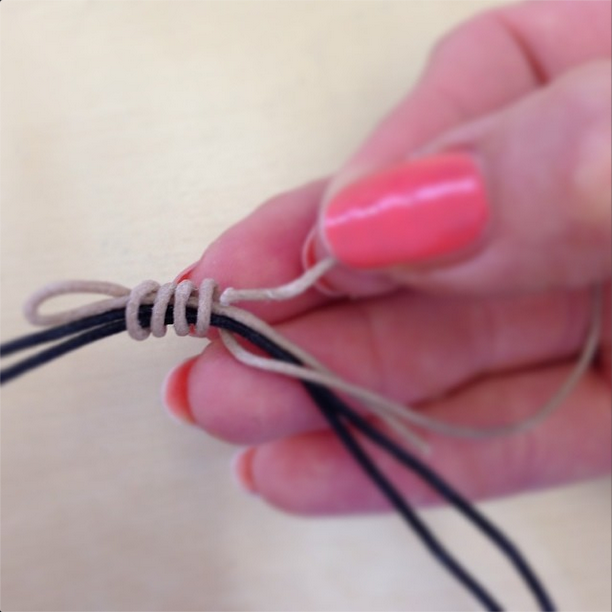 How to tie a single sliding knot for bracelets and necklaces