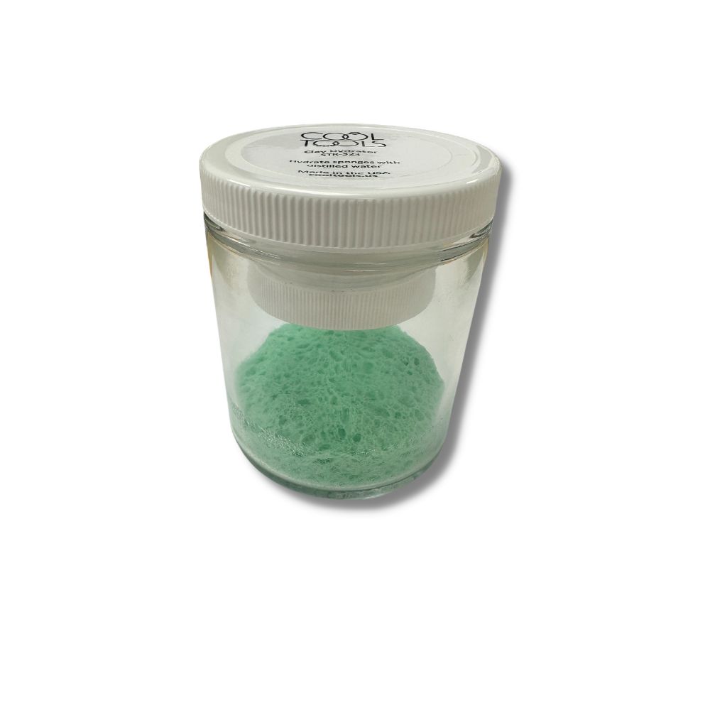 Clay Hydrator for Storing Clay