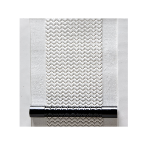 Acrylic Texture Fine Line Roller (KRFL) - Stitch - 7.5cm - Example