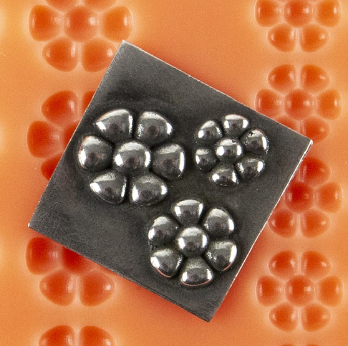 Example - Silicone Flower Mould