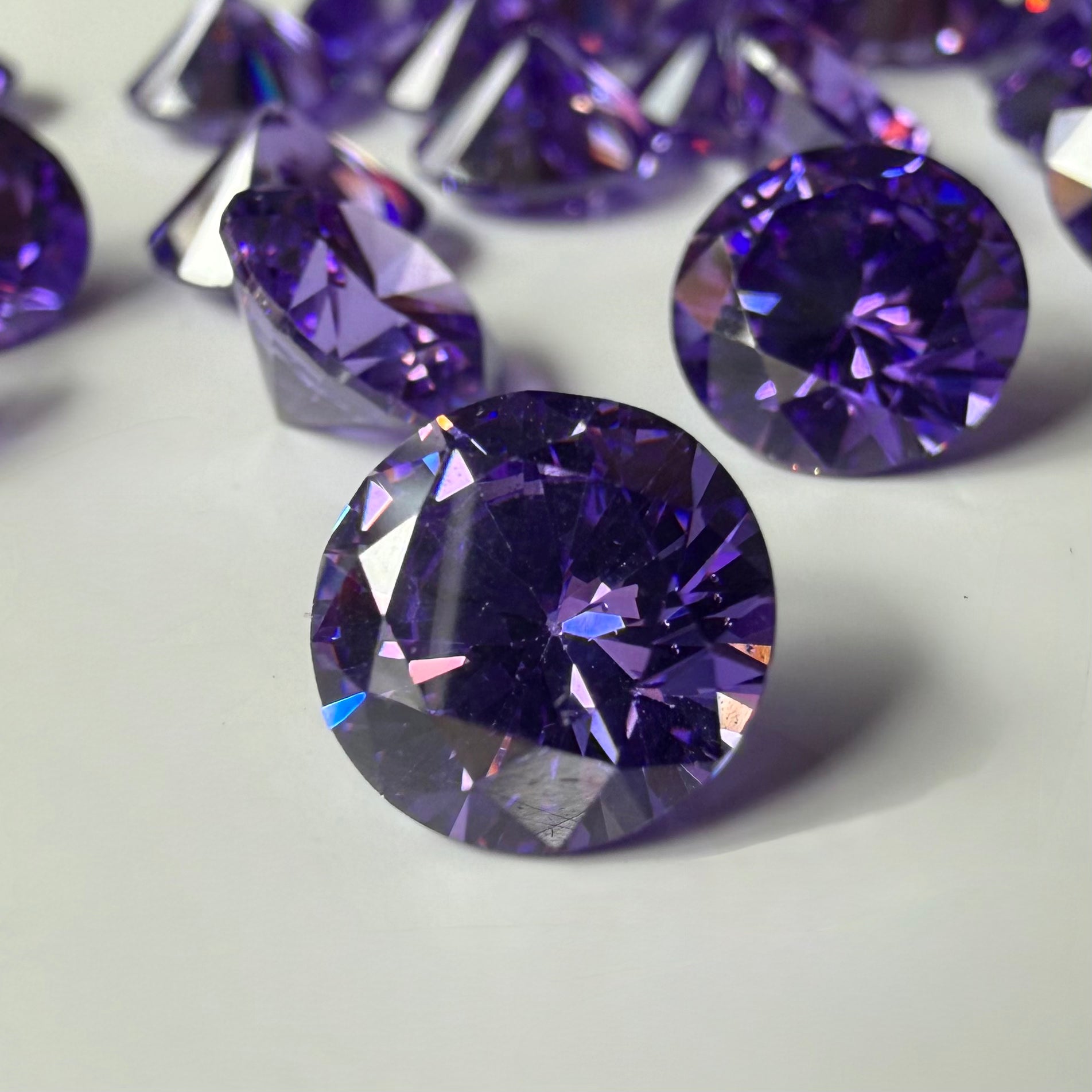 Lab Created Gemstone - Violet Round