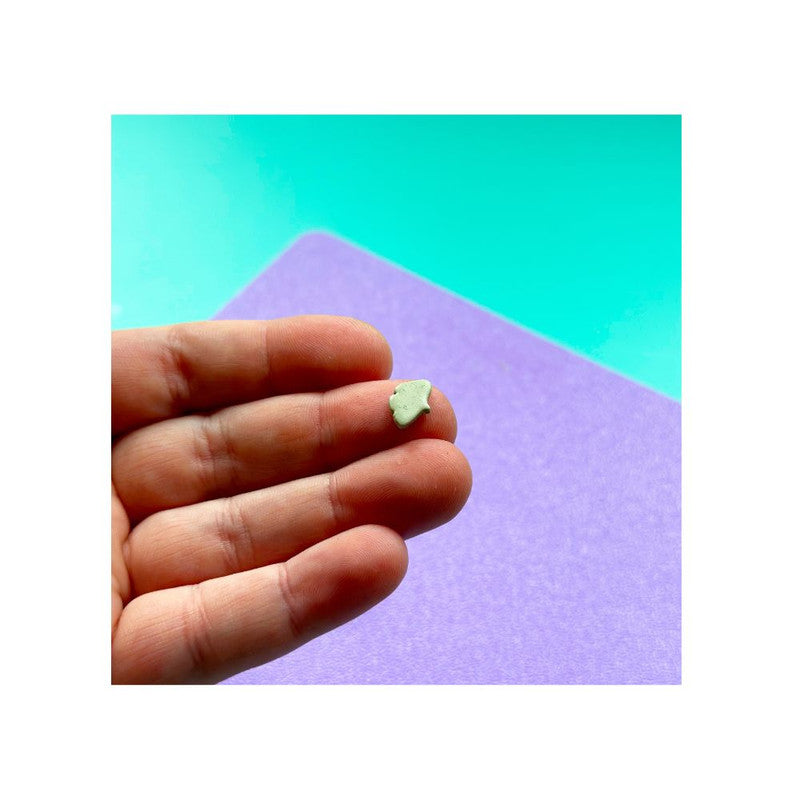 Micro Cutter - Ginkgo (With Push Stamp) in clay