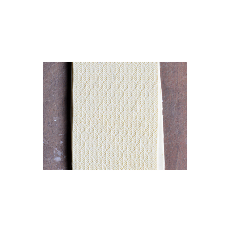 Acrylic Texture Fine Line Roller (KRFL) - Leaf Pattern - 7.5cm - Example