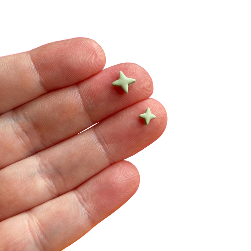 Micro Cutter - 4 Sided Star (With Push Stamp) in lcay