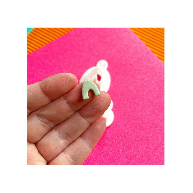 Micro Cutter - Rainbow (With Push Stamp) in clay