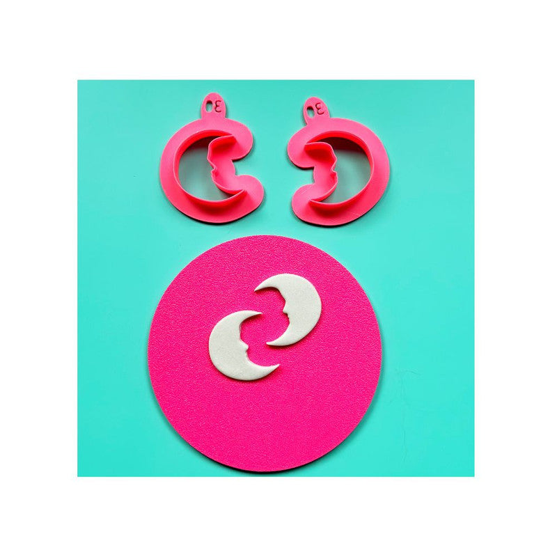Cutter - Moon Face Mirrored Set in clay