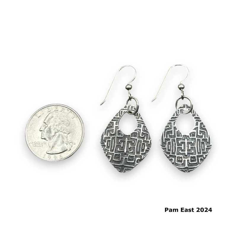 Pam East Texture Mat - Mazed and Confused Earrings - 264-PE749