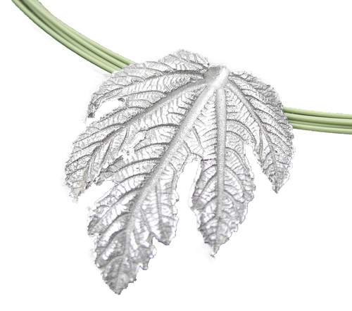 Use the Art Clay Silver Paste Type to make a stunning replica of a leaf - 102-A0286