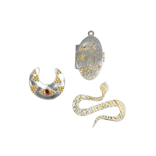 Pieces made with gold for silver