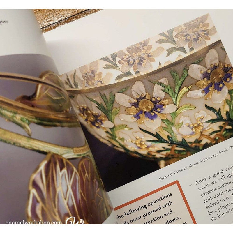 Book on Enamelling by Andreu Vilasis