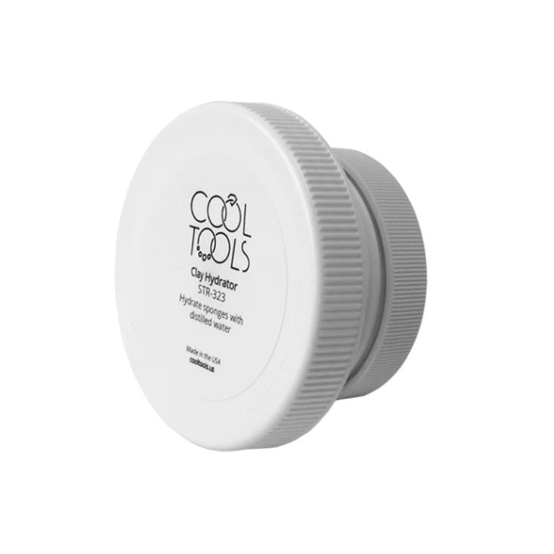 Lid for hydrator with sponge